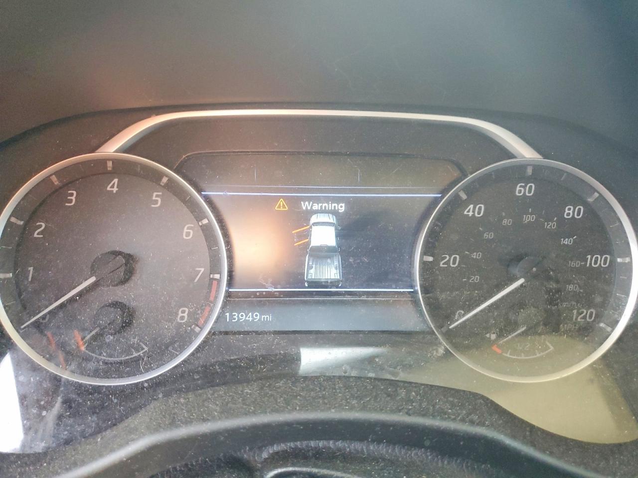2025 NISSAN FRONTIER