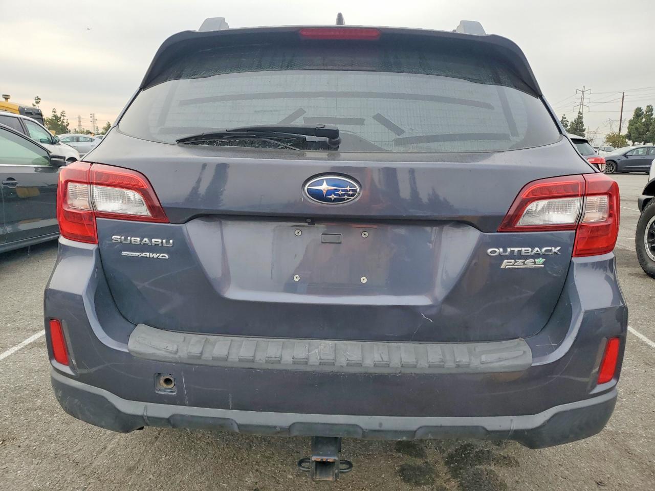 2017 SUBARU OUTBACK