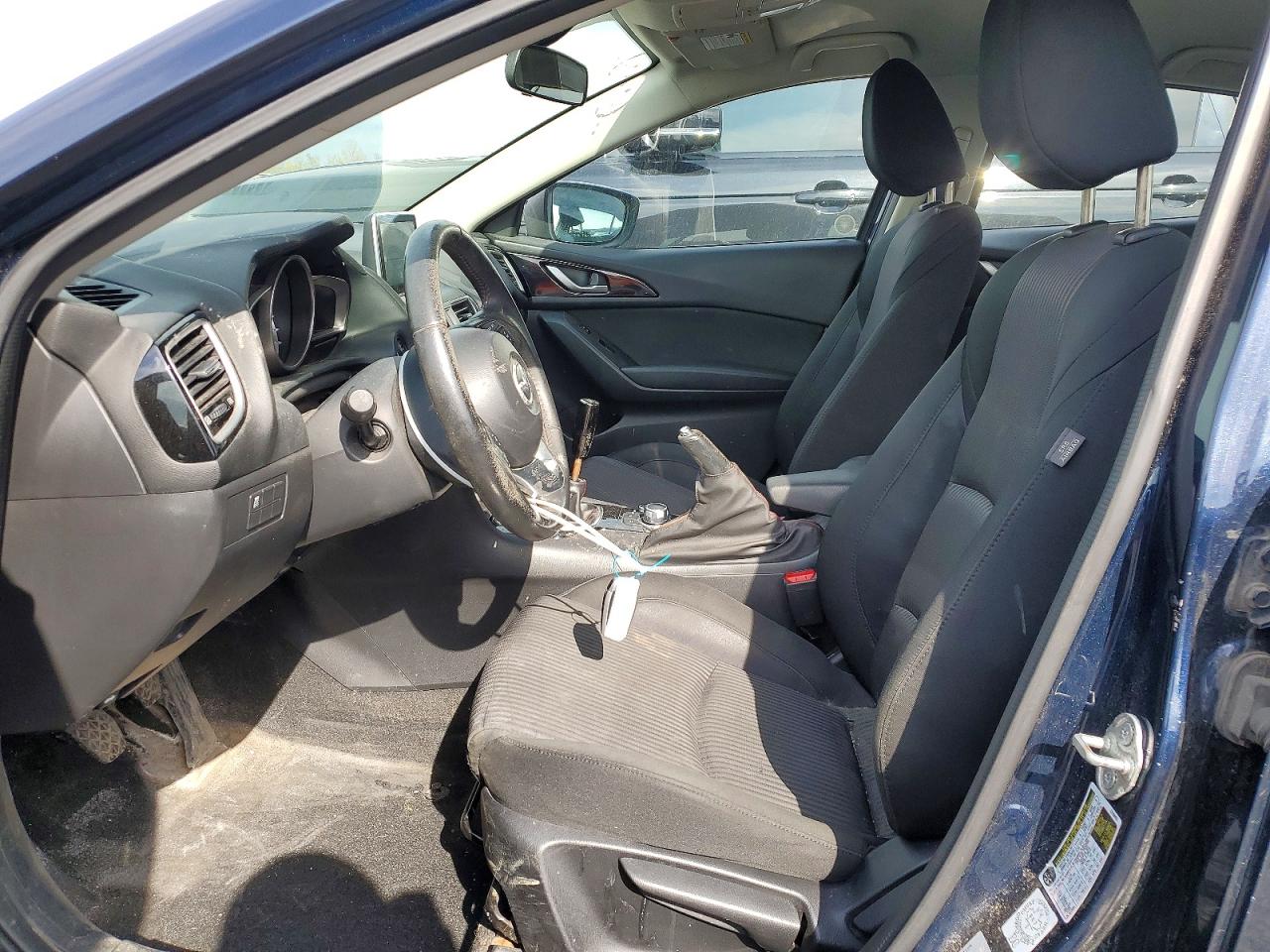 2014 MAZDA 3