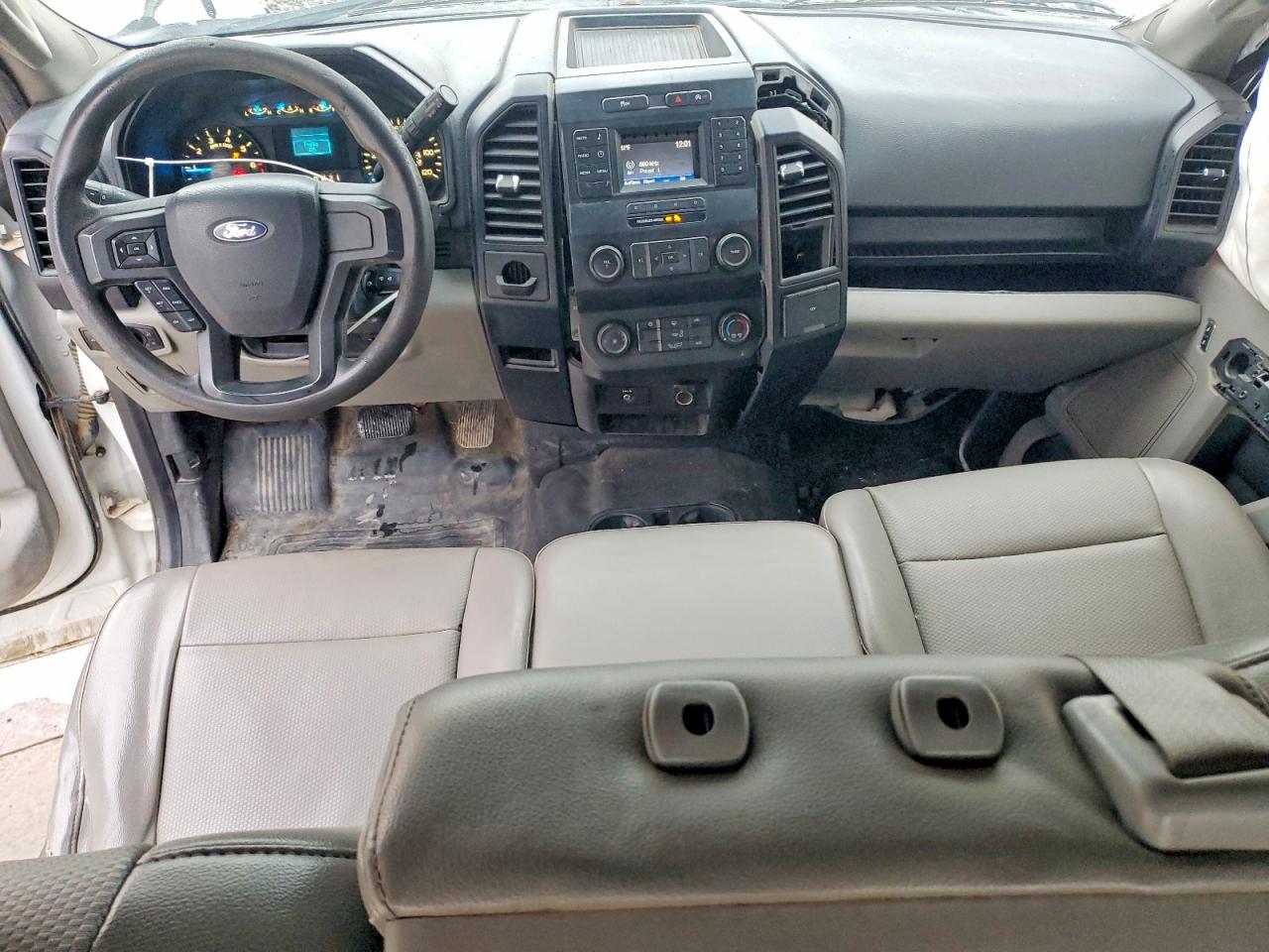 2016 FORD F150