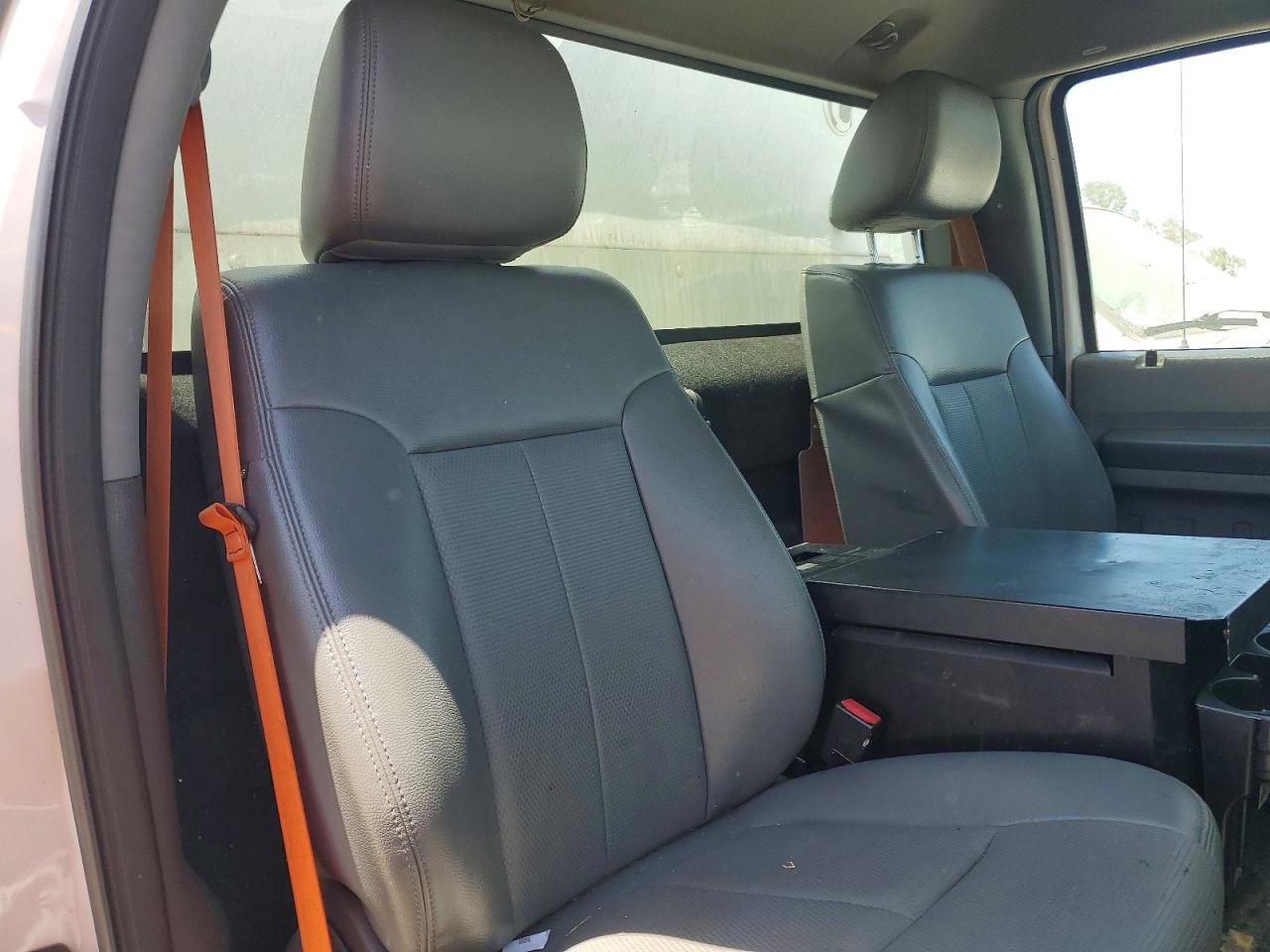 2013 FORD F350