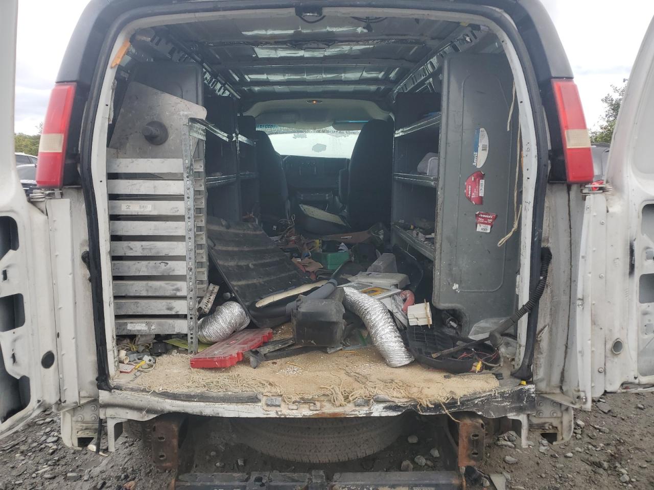 2012 CHEVROLET EXPRESS