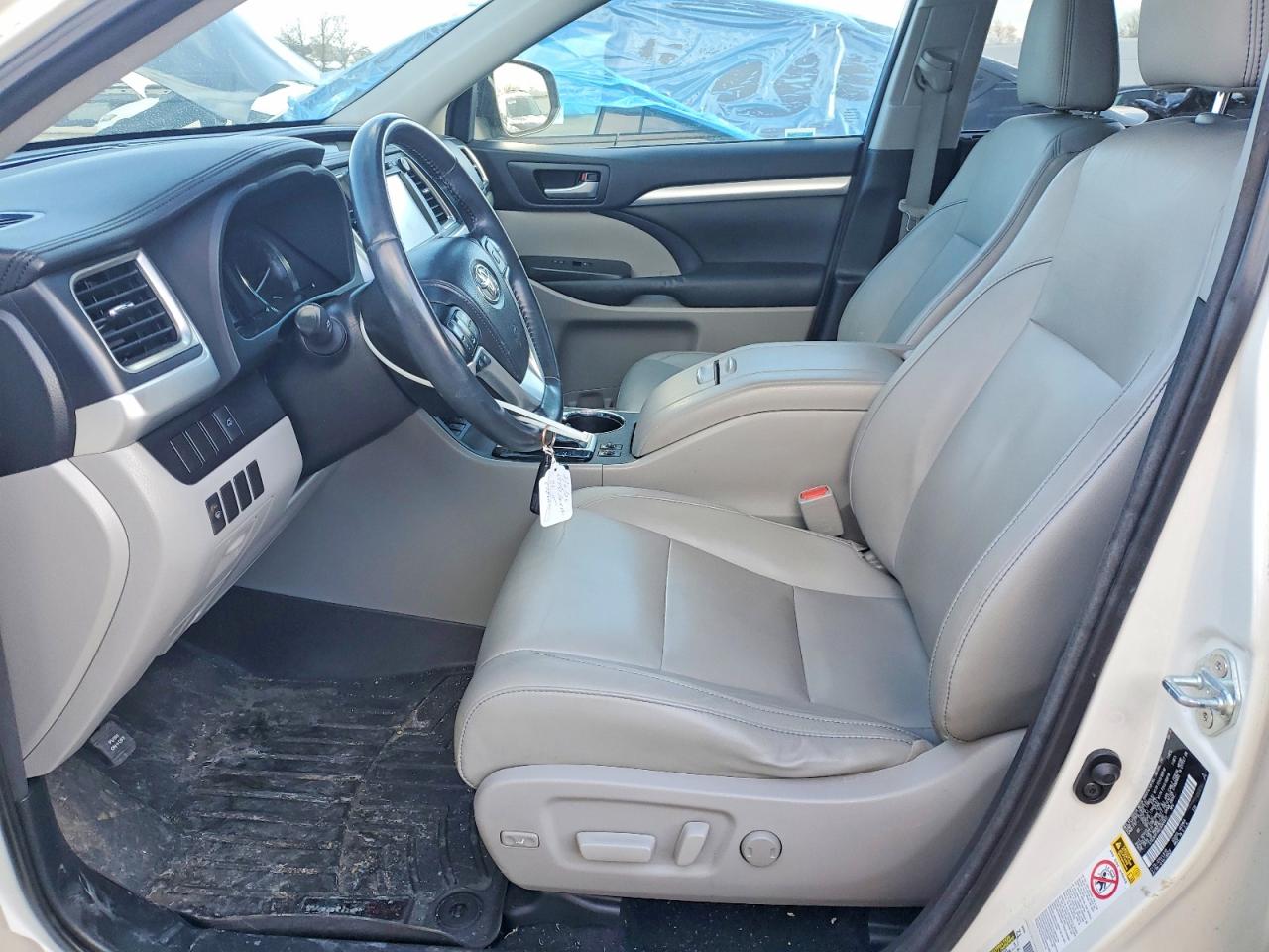 2014 TOYOTA HIGHLANDER