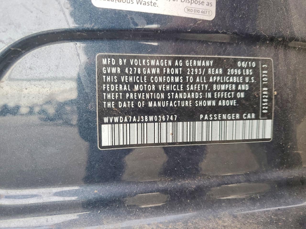 2011 VOLKSWAGEN GOLF