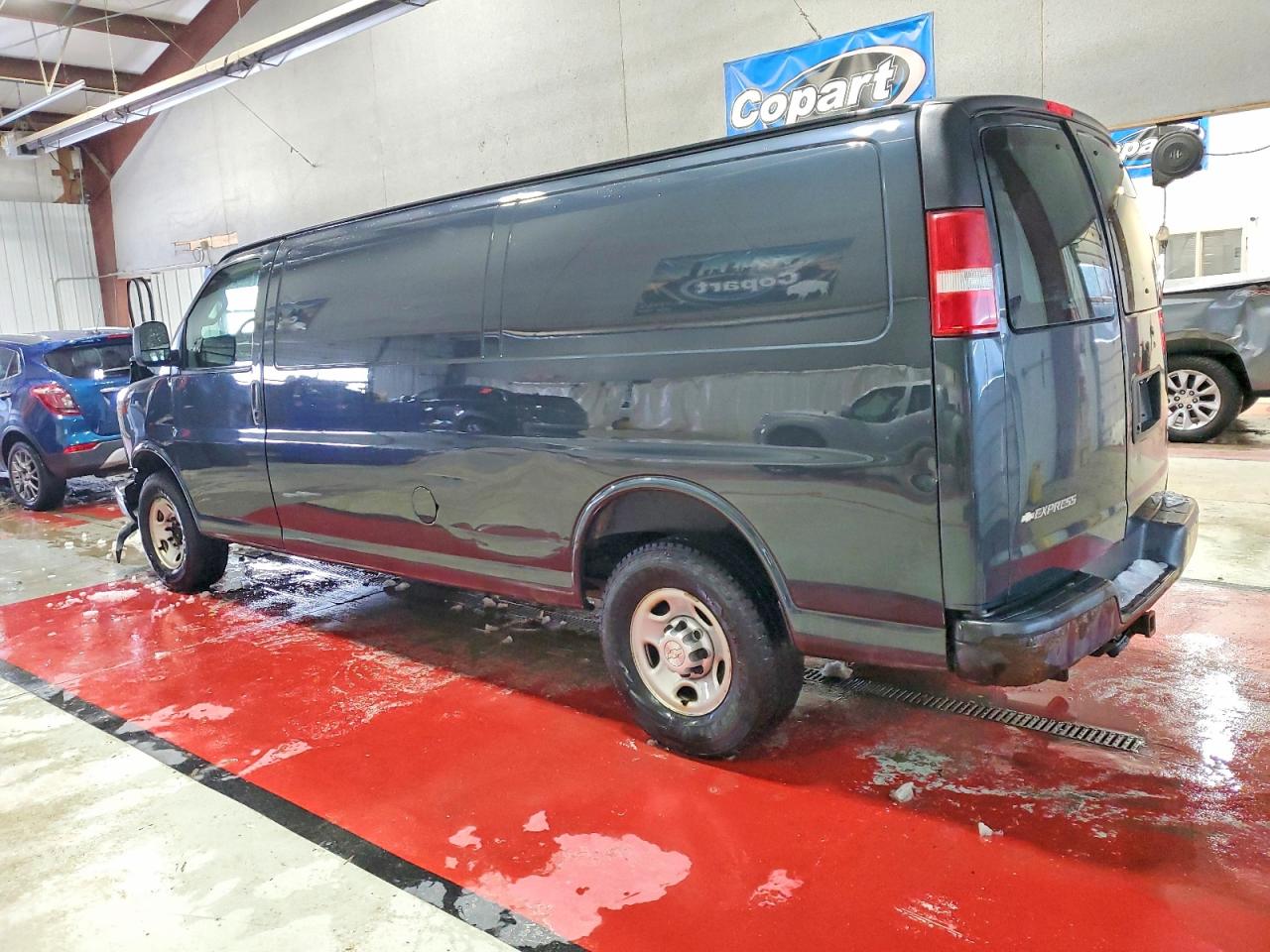 2017 CHEVROLET EXPRESS