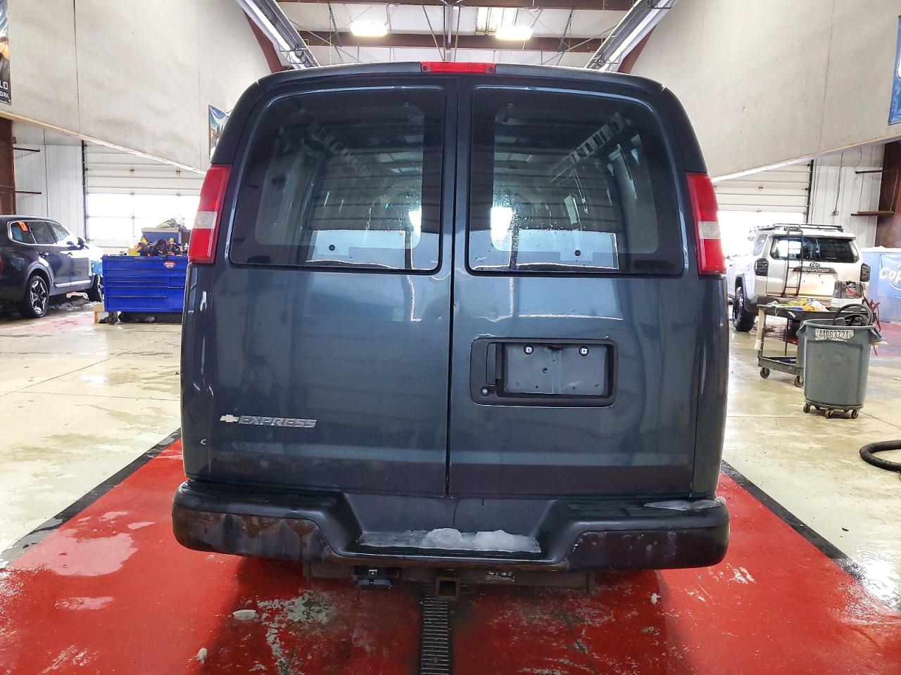 2017 CHEVROLET EXPRESS