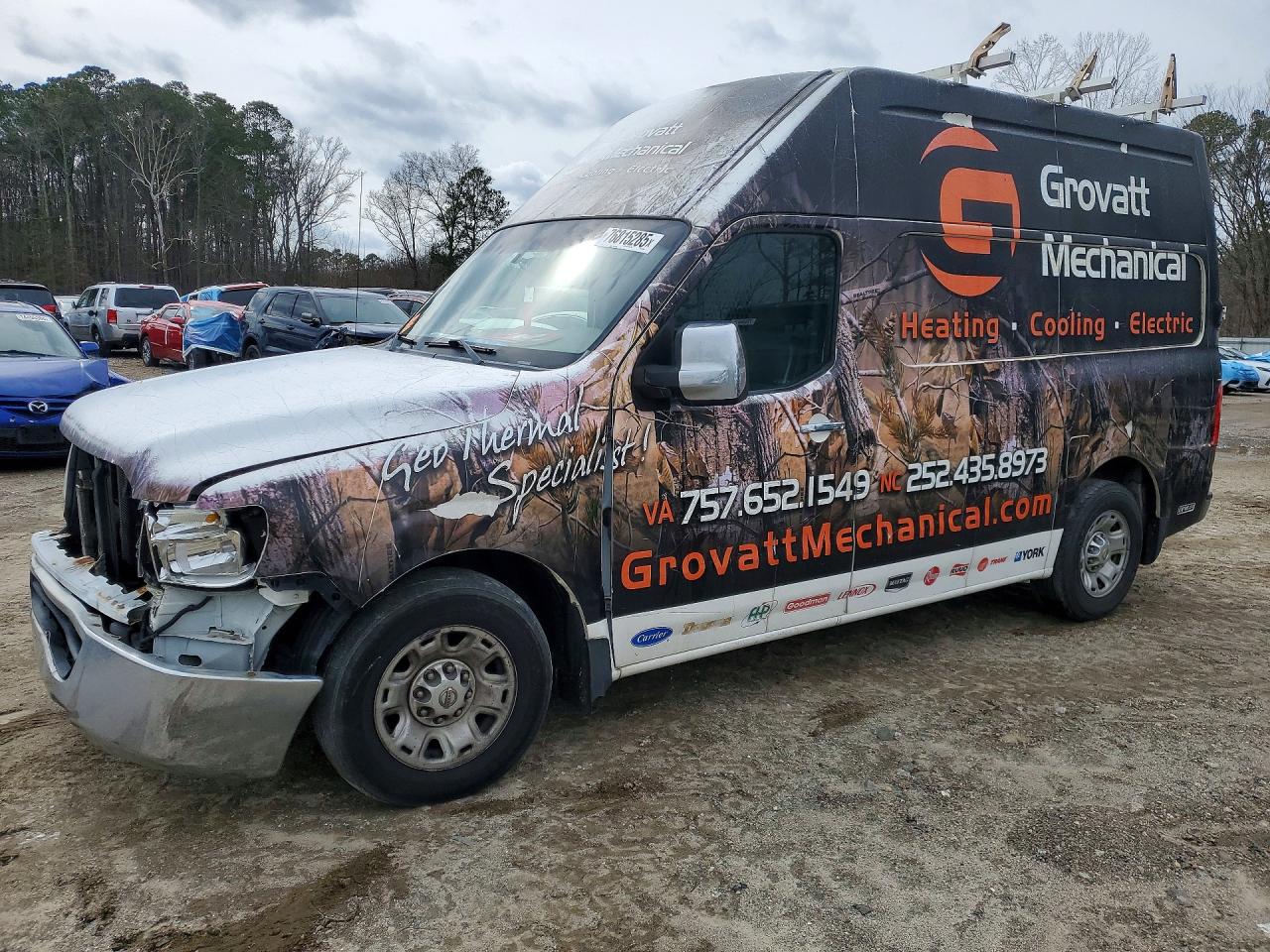 2012 NISSAN NV