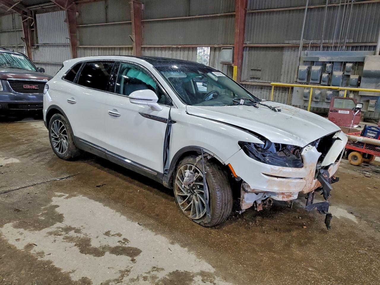 2020 LINCOLN NAUTILUS