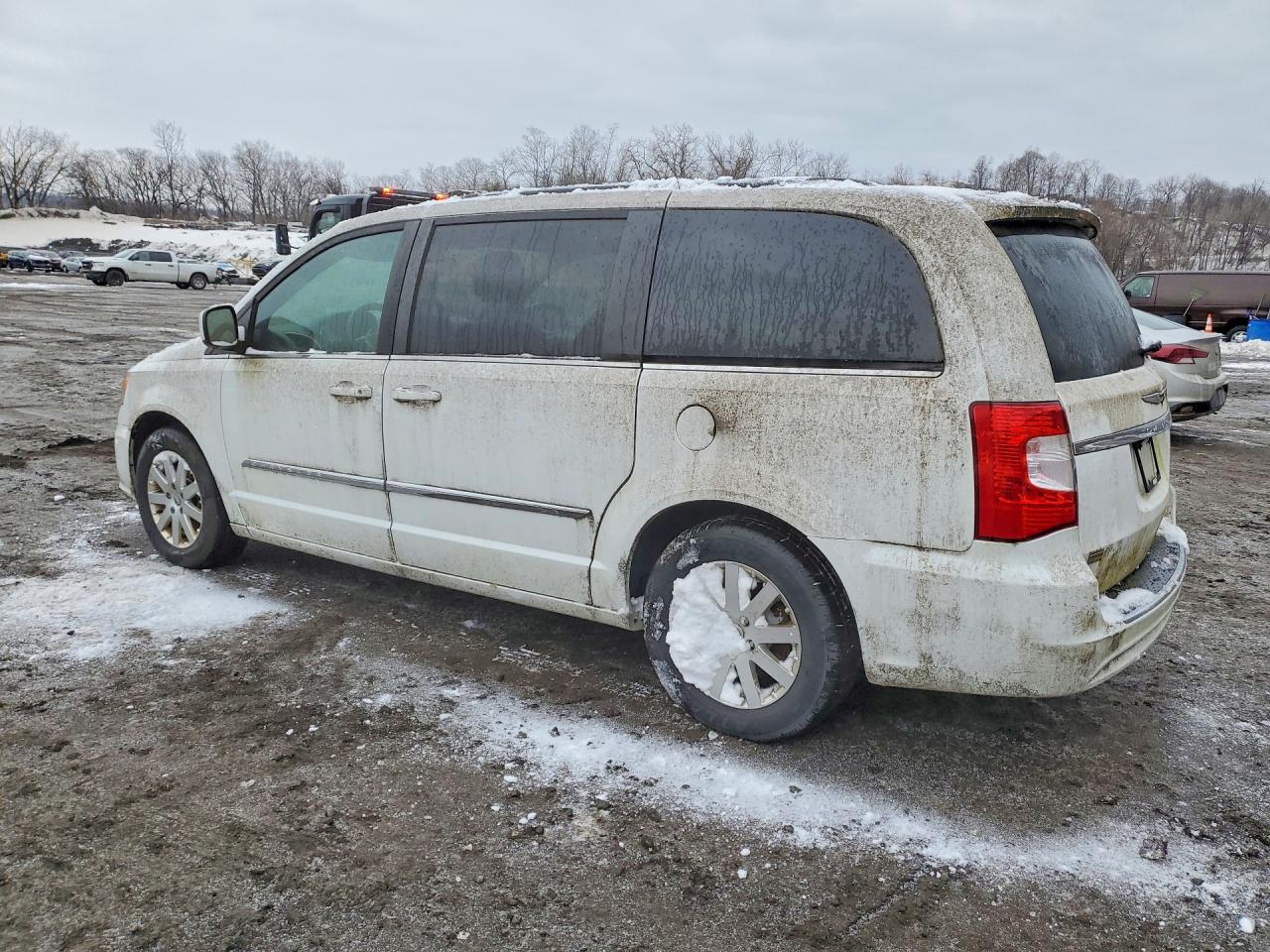 2015 CHRYSLER TOWN & C
