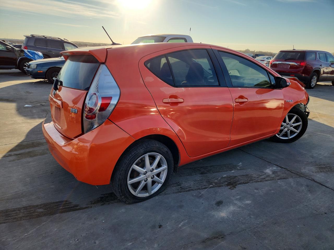 2013 TOYOTA PRIUS
