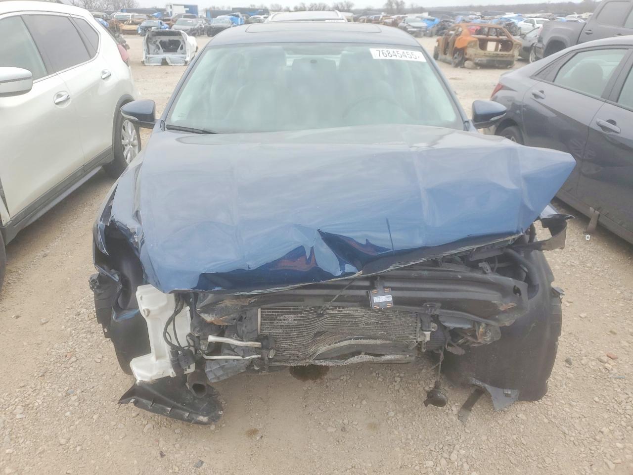 2019 VOLKSWAGEN PASSAT