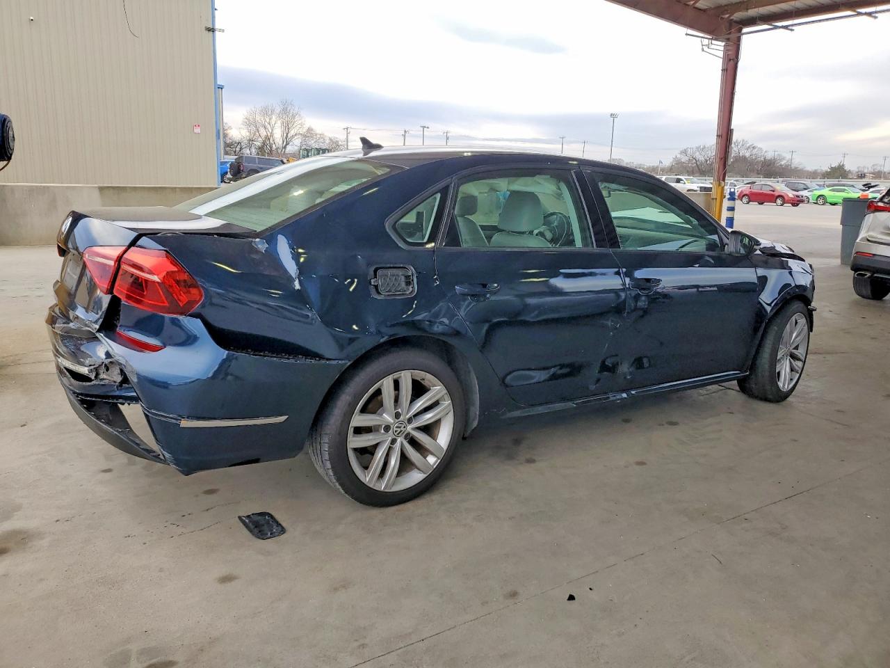 2019 VOLKSWAGEN PASSAT