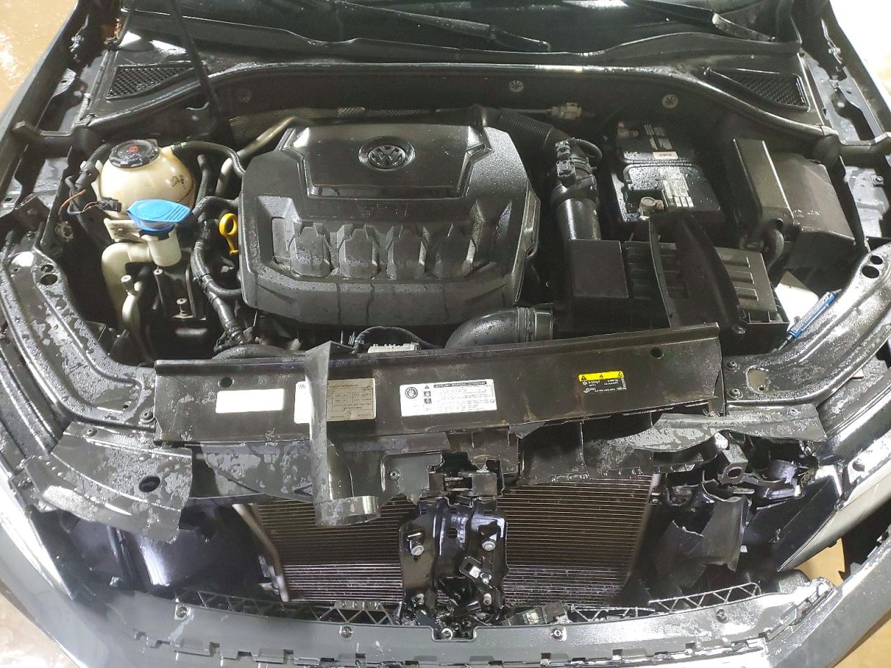 2018 VOLKSWAGEN PASSAT