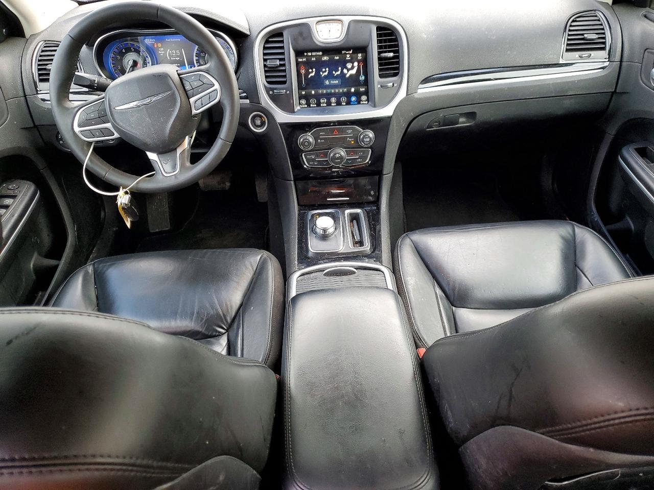 2023 CHRYSLER 300