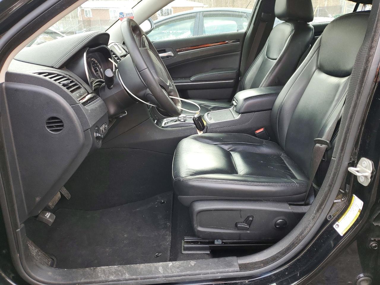 2023 CHRYSLER 300