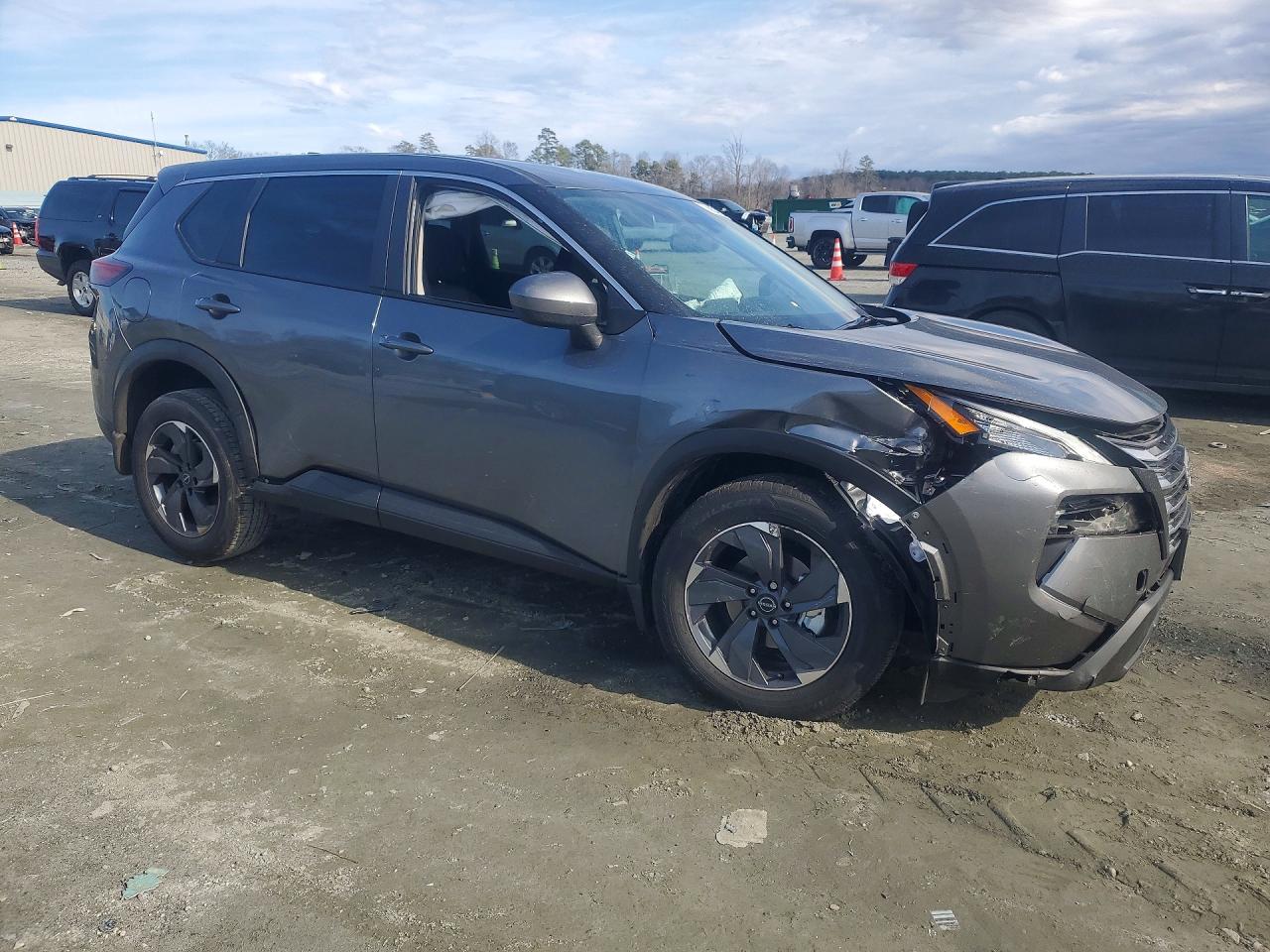 2026 NISSAN ROGUE