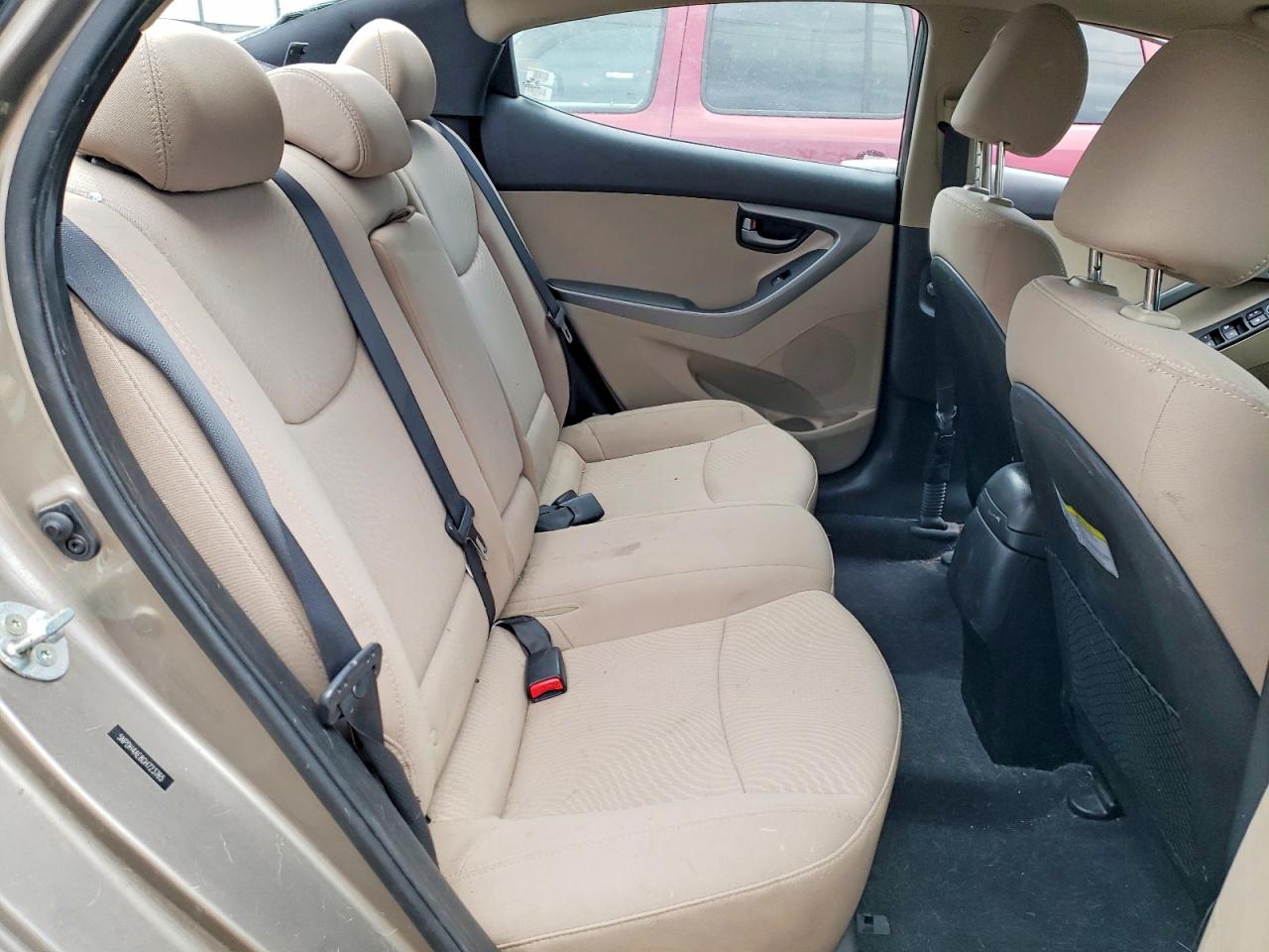 2016 HYUNDAI ELANTRA