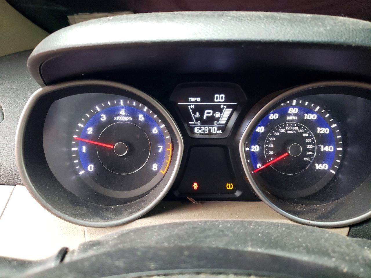 2016 HYUNDAI ELANTRA