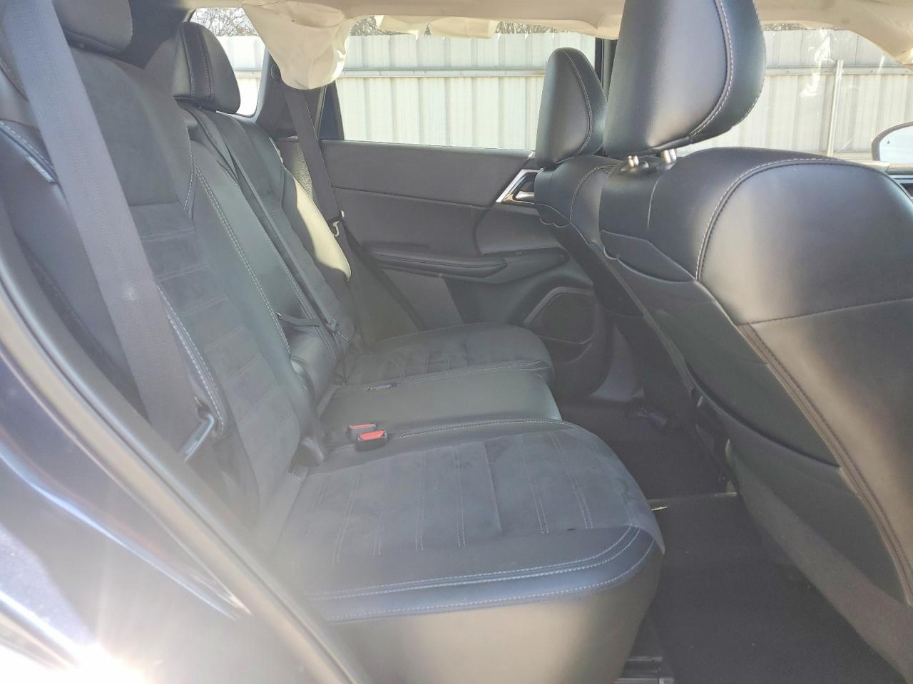 2024 MITSUBISHI OUTLANDER