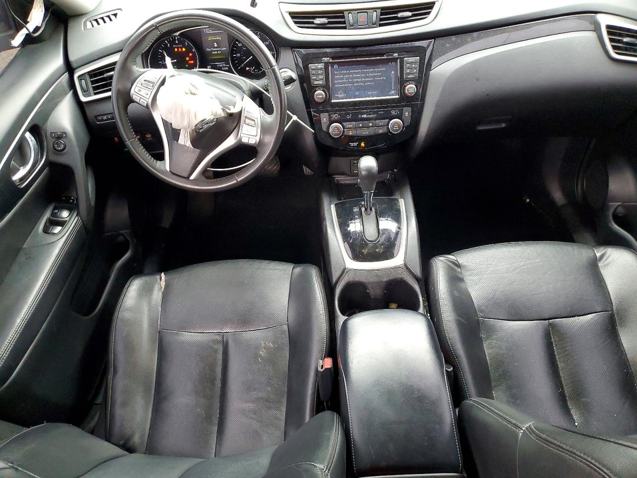2016 NISSAN ROGUE