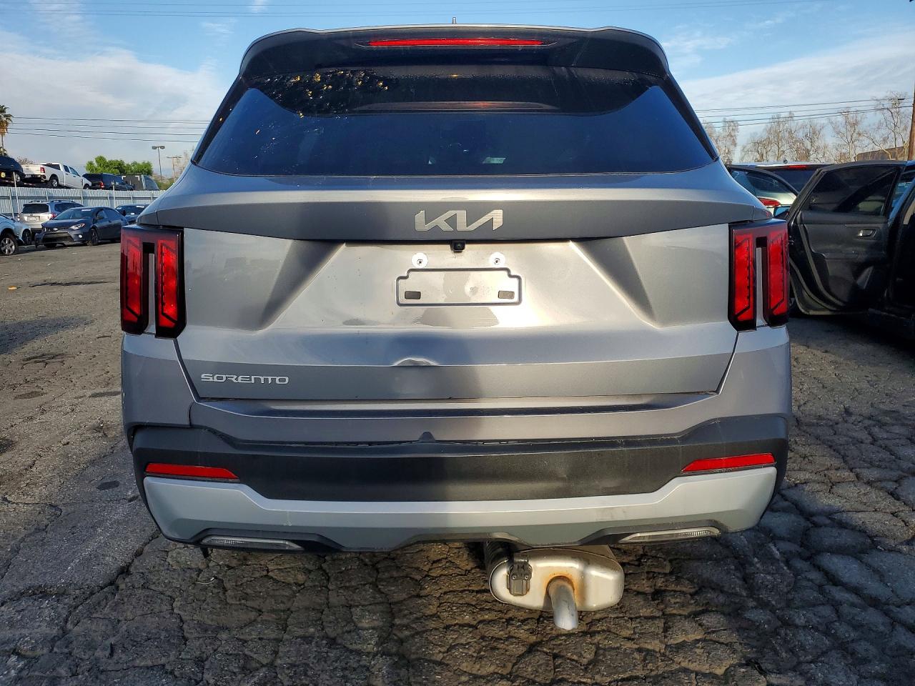 2025 KIA SORENTO