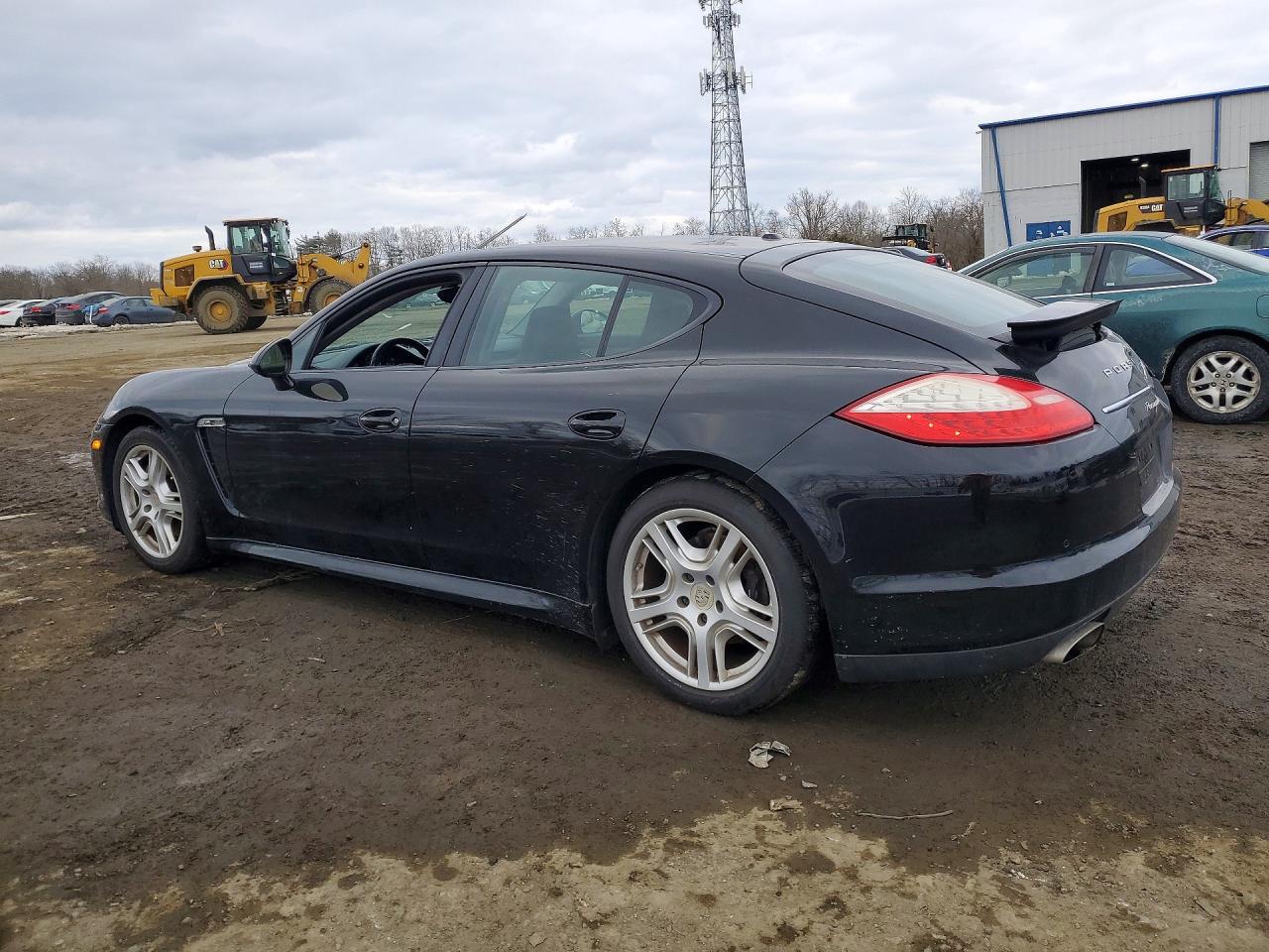 2013 PORSCHE PANAMERA