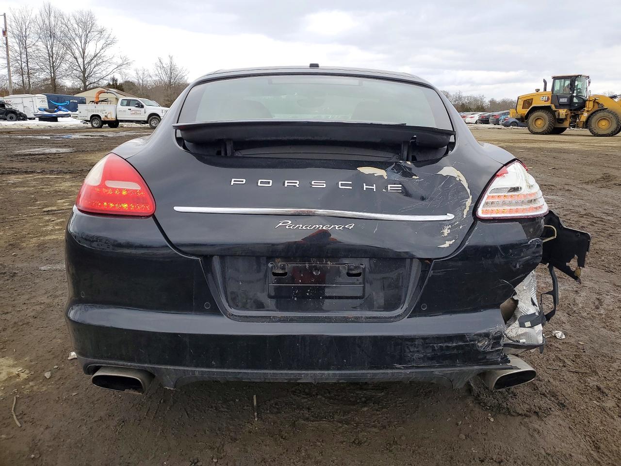 2013 PORSCHE PANAMERA
