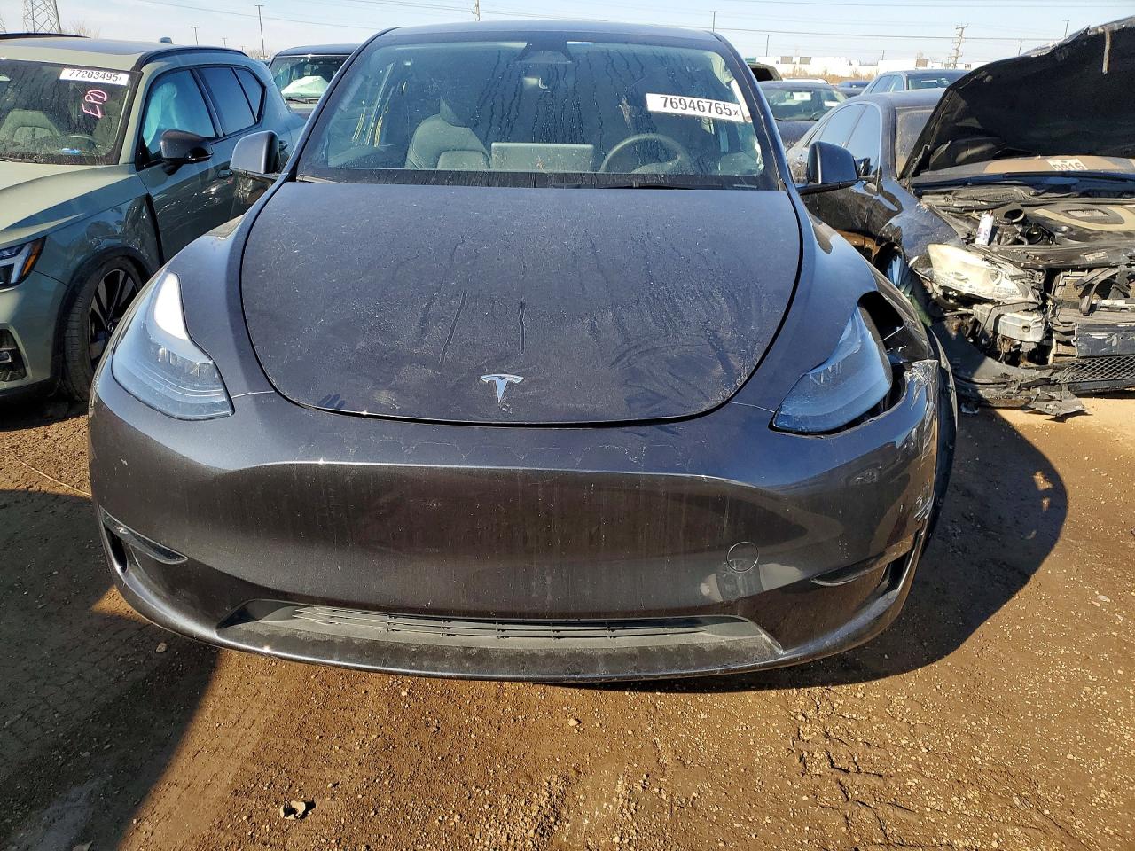 2024 TESLA MODEL Y