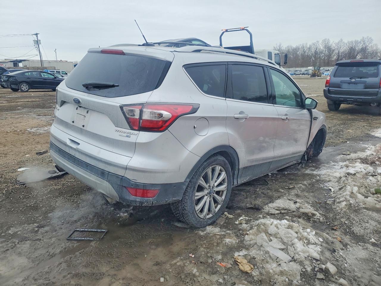 2017 FORD ESCAPE
