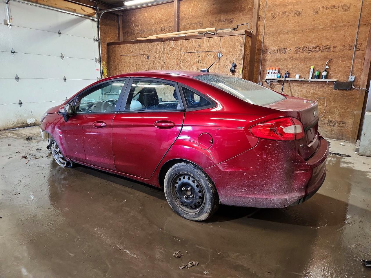 2013 FORD FIESTA