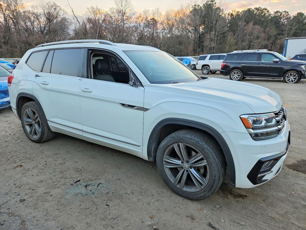 2018 VOLKSWAGEN ATLAS