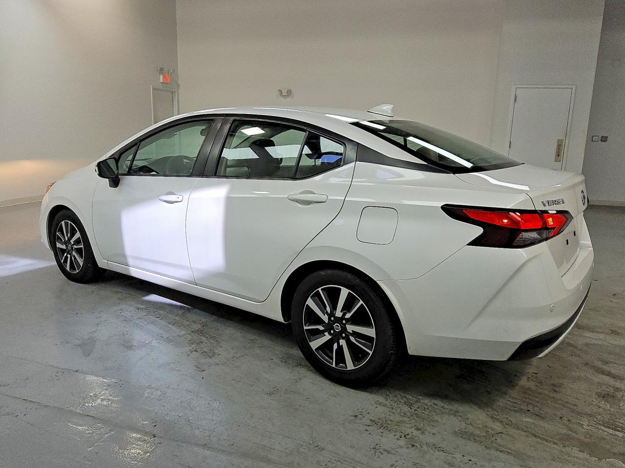 2020 NISSAN VERSA