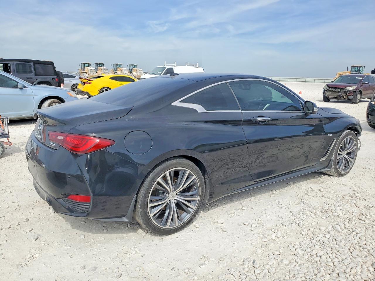 2017 INFINITI Q60