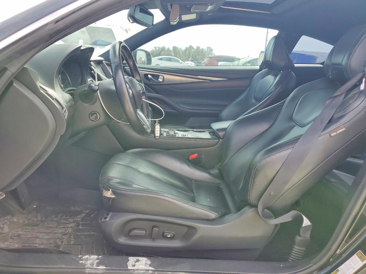 2017 INFINITI Q60