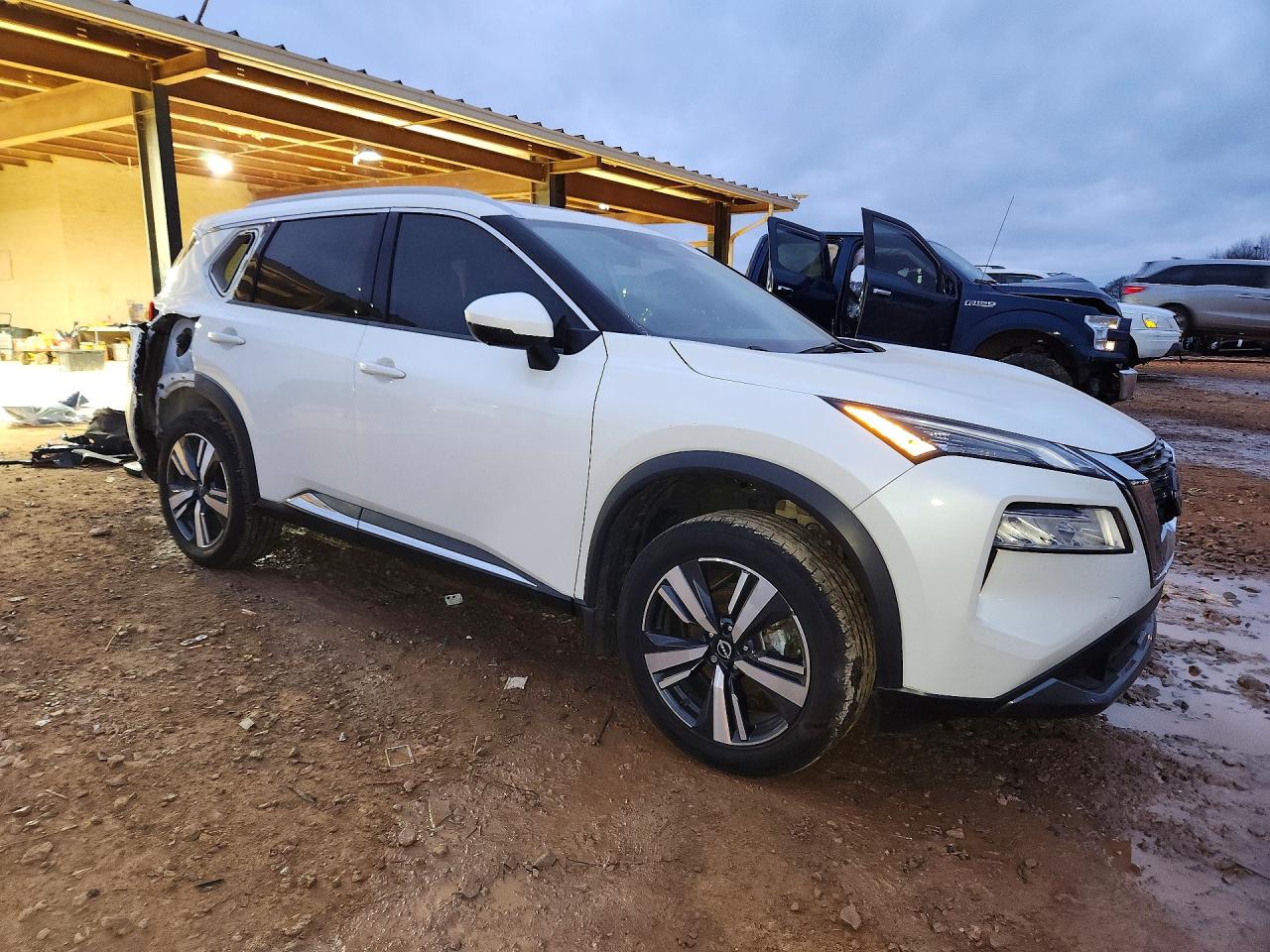 2023 NISSAN ROGUE