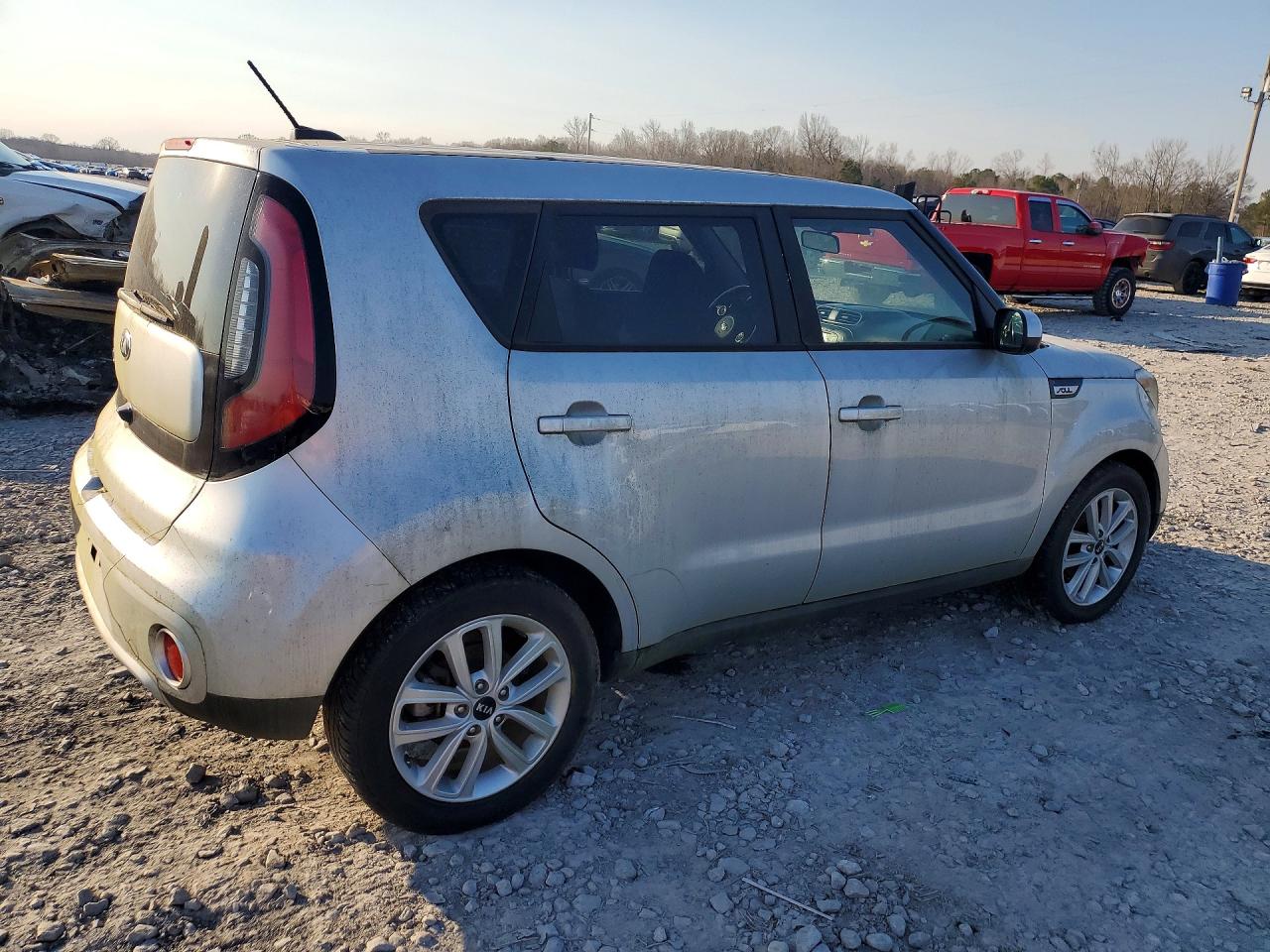 2017 KIA SOUL