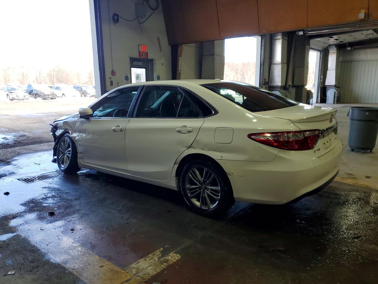 2017 TOYOTA CAMRY