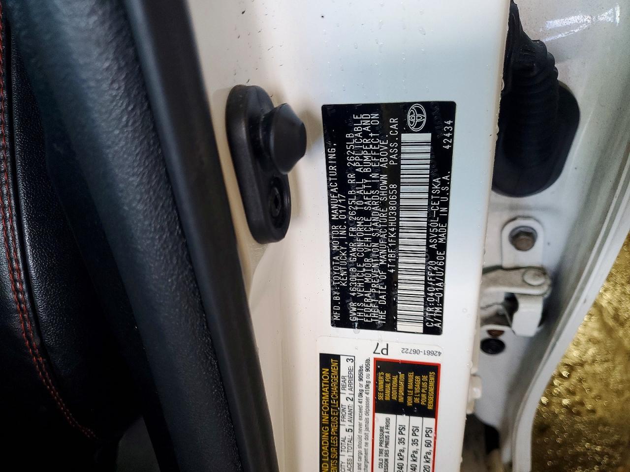 2017 TOYOTA CAMRY