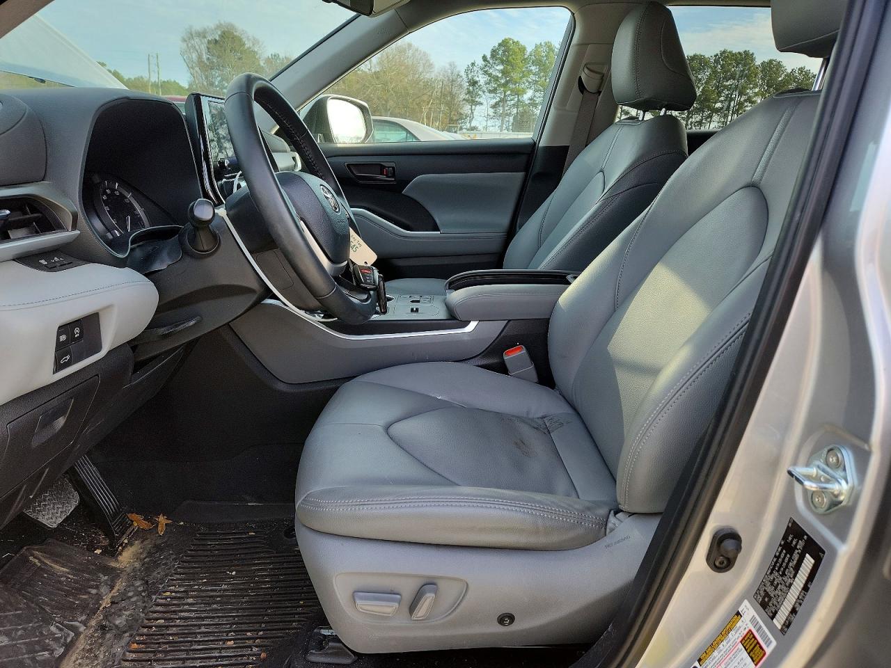 2023 TOYOTA HIGHLANDER