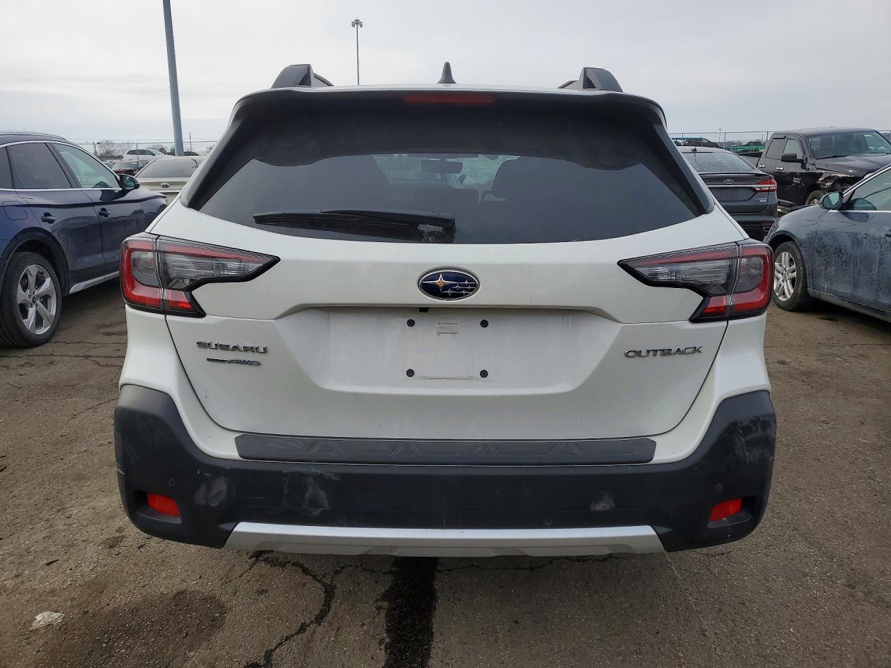 2025 SUBARU OUTBACK