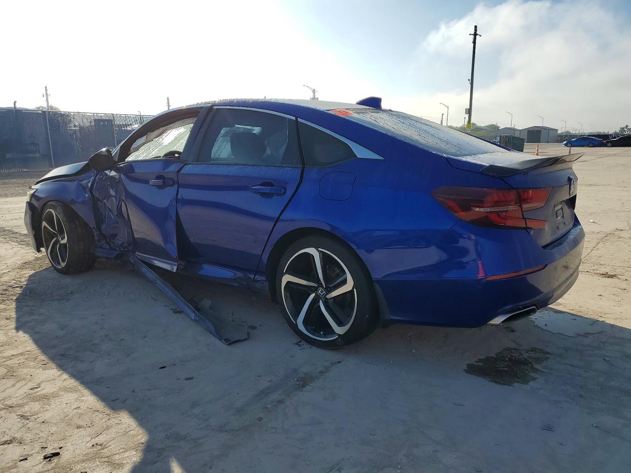 2019 HONDA ACCORD