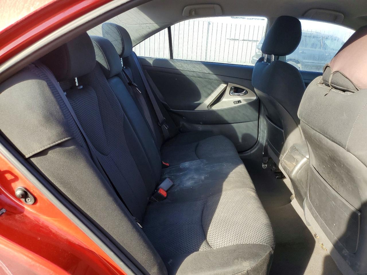 2010 TOYOTA CAMRY