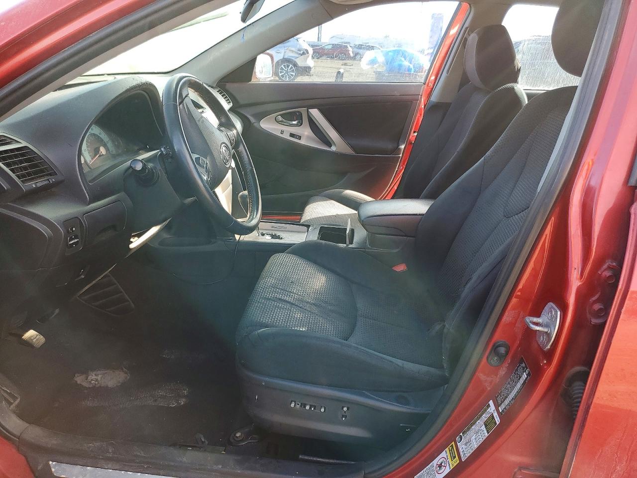 2010 TOYOTA CAMRY