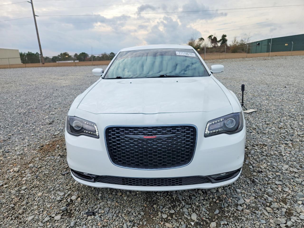 2021 CHRYSLER 300