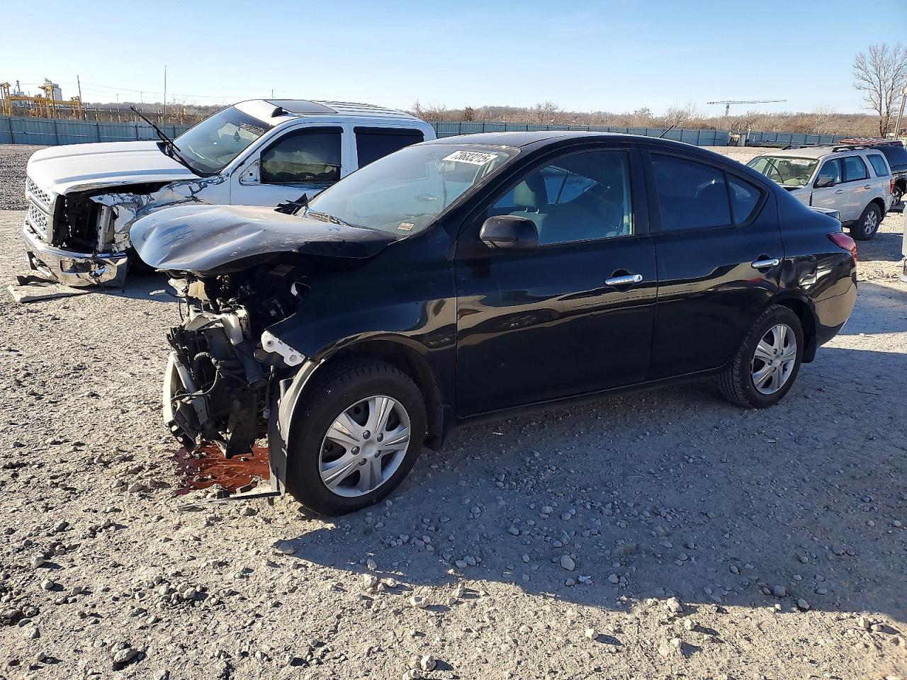 2013 NISSAN VERSA