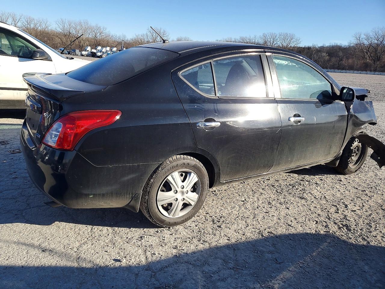 2013 NISSAN VERSA
