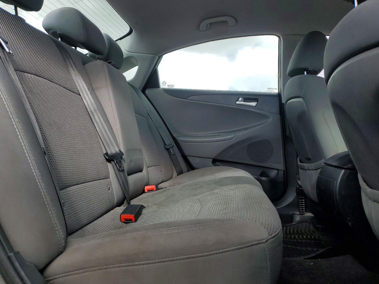 2012 HYUNDAI SONATA