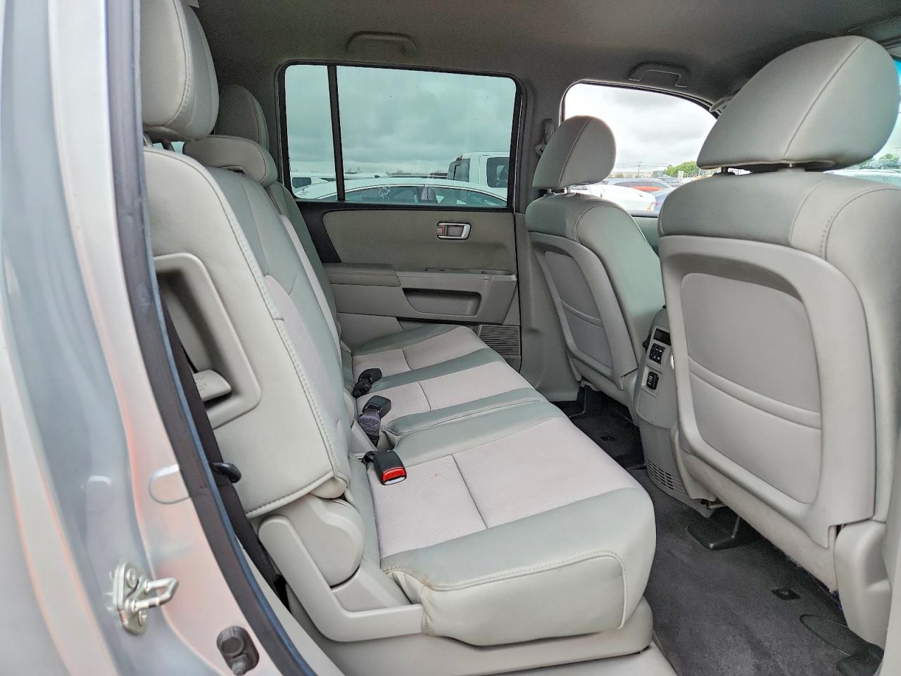 2012 HONDA PILOT