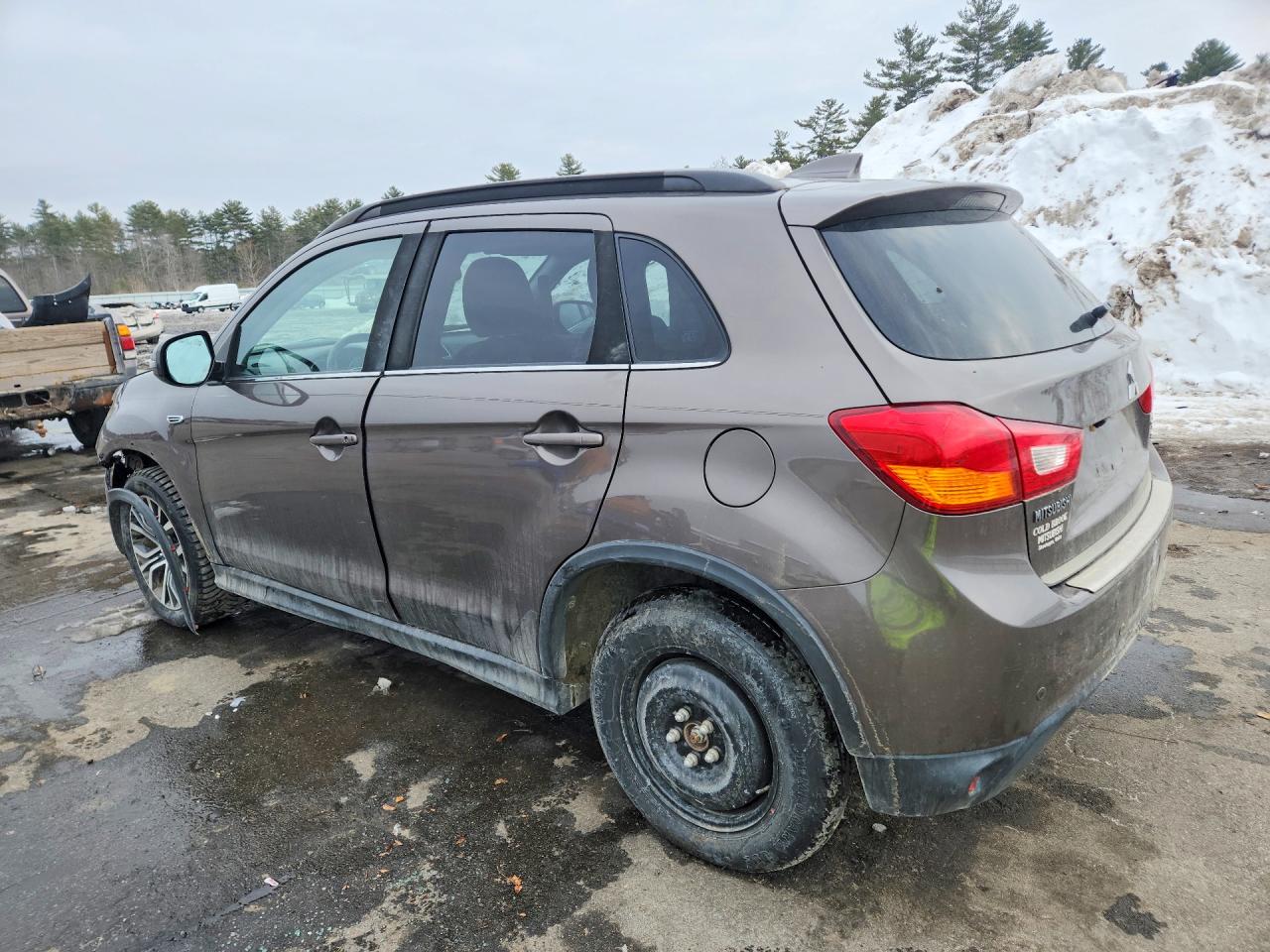 2017 MITSUBISHI OUTLANDER