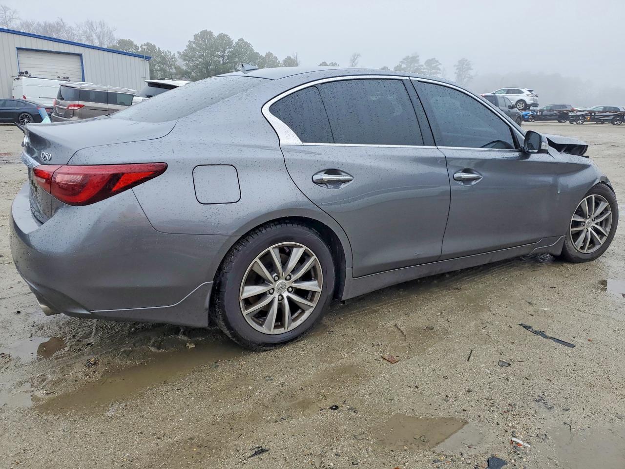 2021 INFINITI Q50